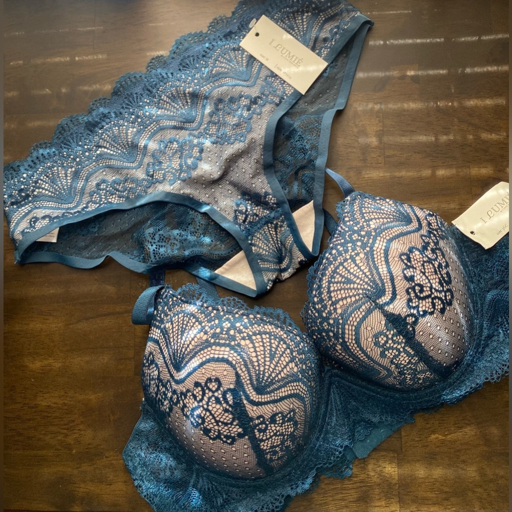 Bra and underwear set